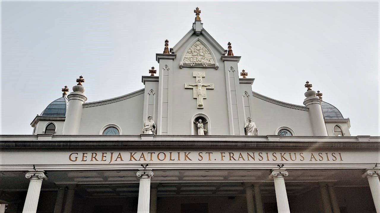 Kubah Gereja Asisi-ok